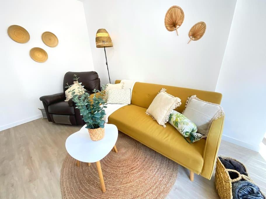 Ks Costa Capri - Kaleria Suites Алмерия Екстериор снимка